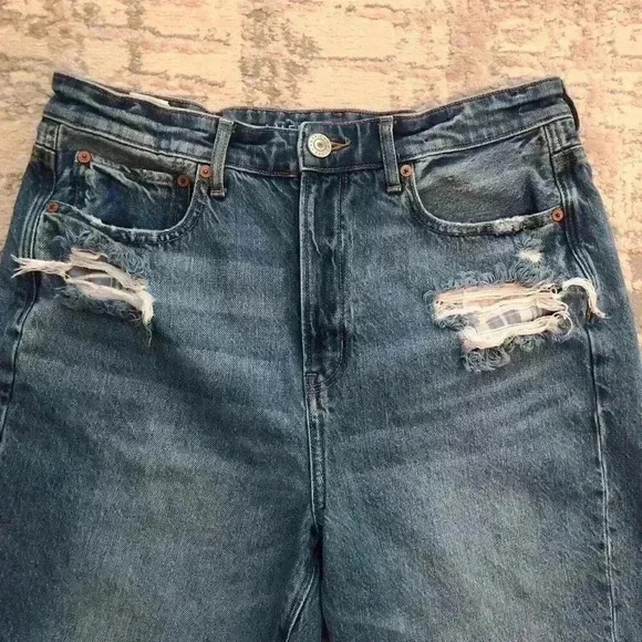 American Eagle Mom Short sz 12 Stretch Cutoff  Distressed Shorts Destroyed - Picture 2 of 6